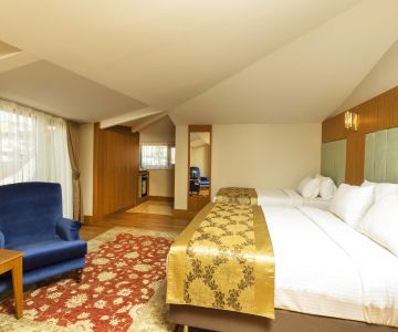 Triple Room with Balcony
